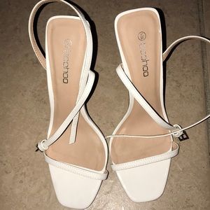 Brand new boohoo white heels